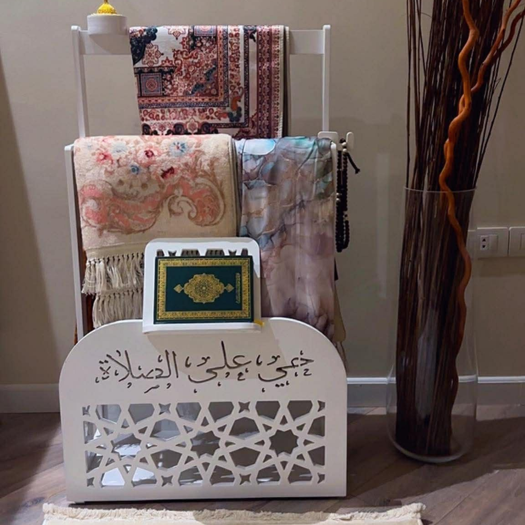 ركن الصلاة حجم كبير  الأكثر طلب (290ألف)